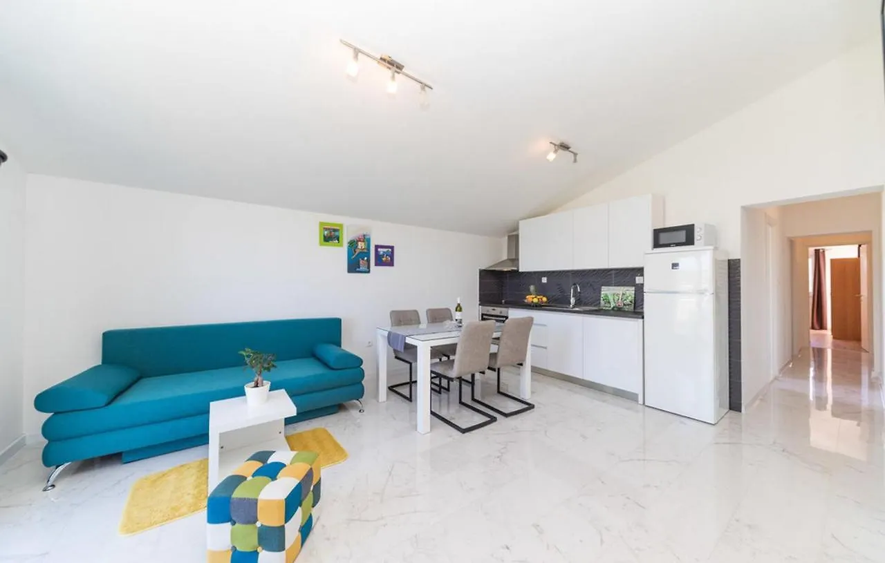Apartments Mohito Kaštela