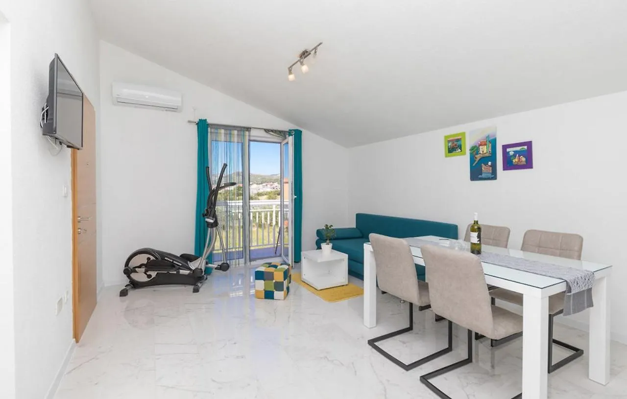 Apartments Mohito Kaštela
