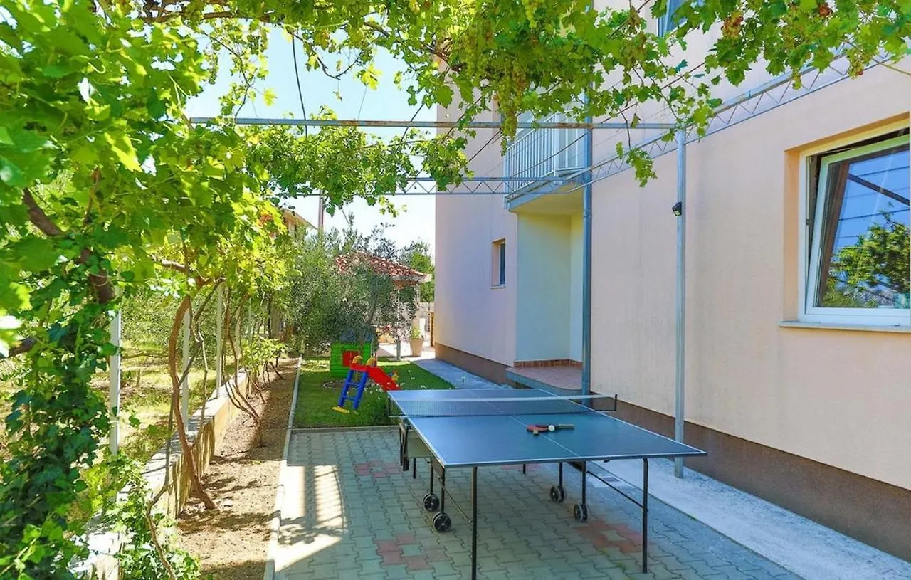 Apartments Mohito Kaštela 0*,